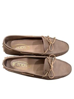 Tod's Taupe Leather Driving Loafers